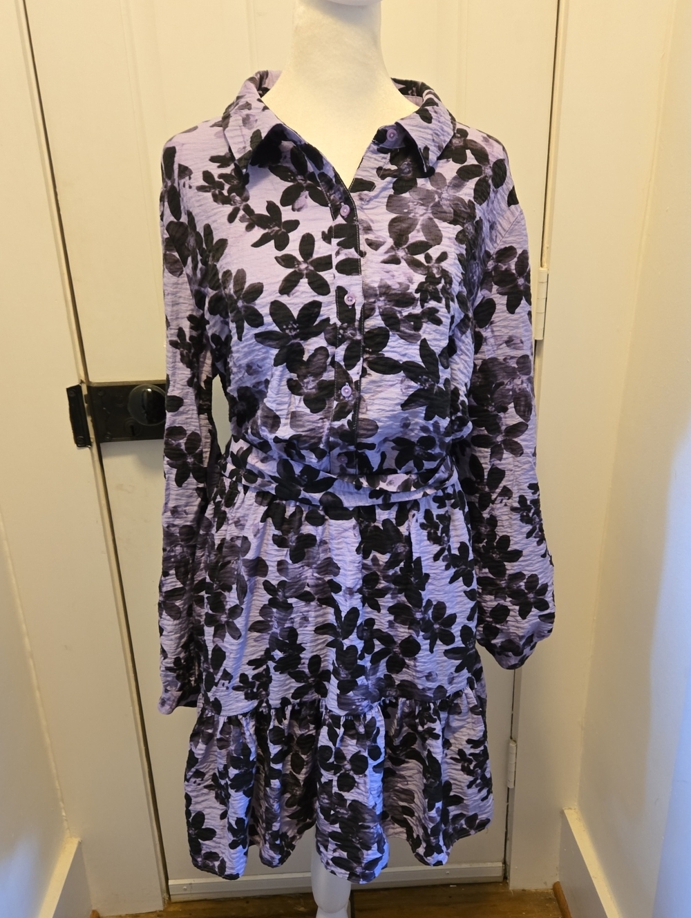 Simply Vera Vera Wang Lavender and Black Floral Long-Sleeve Dress